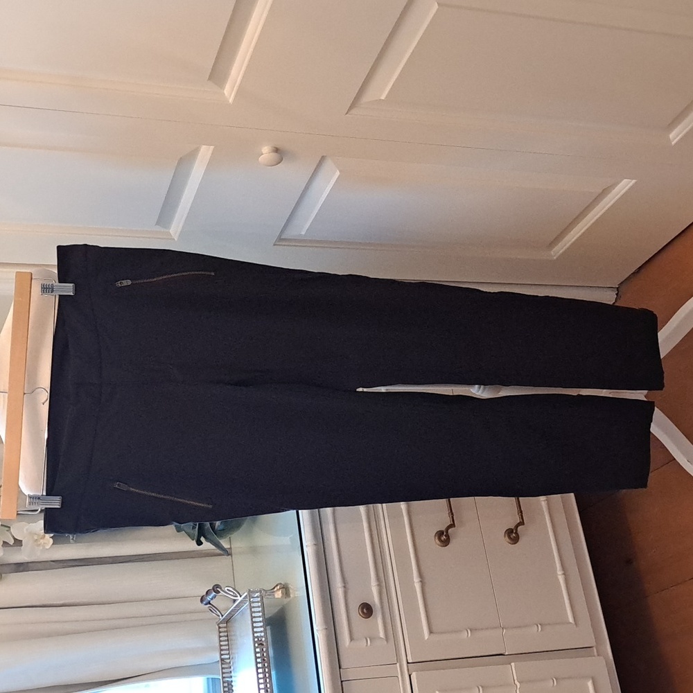 Athleta Womens Wander Stash Stretch Straight Hiking/Activewear Black Pants Sz.14